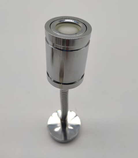 Miért elengedhetetlenek az autólámpák a biztonságos éjszakai vezetéshez?